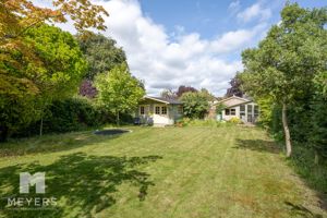 Photo 7- click for photo gallery